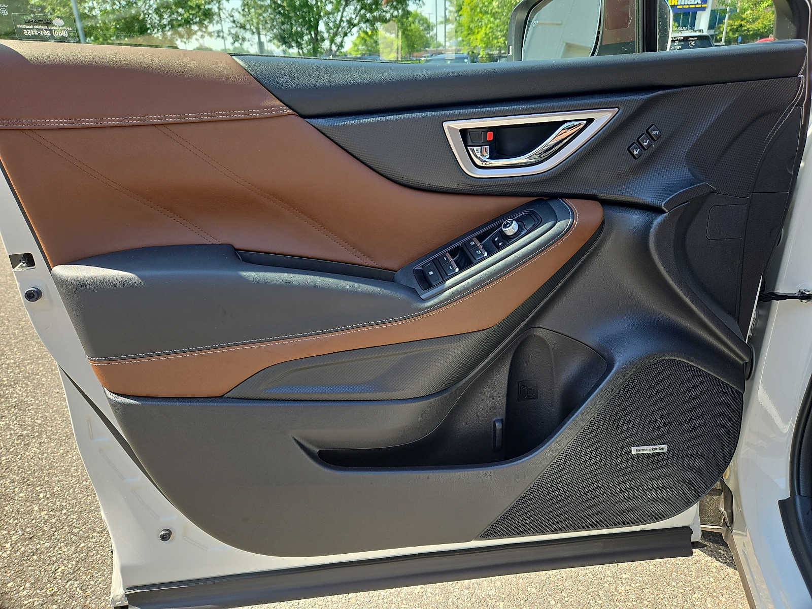 2023 Subaru Forester Touring - Photo 12