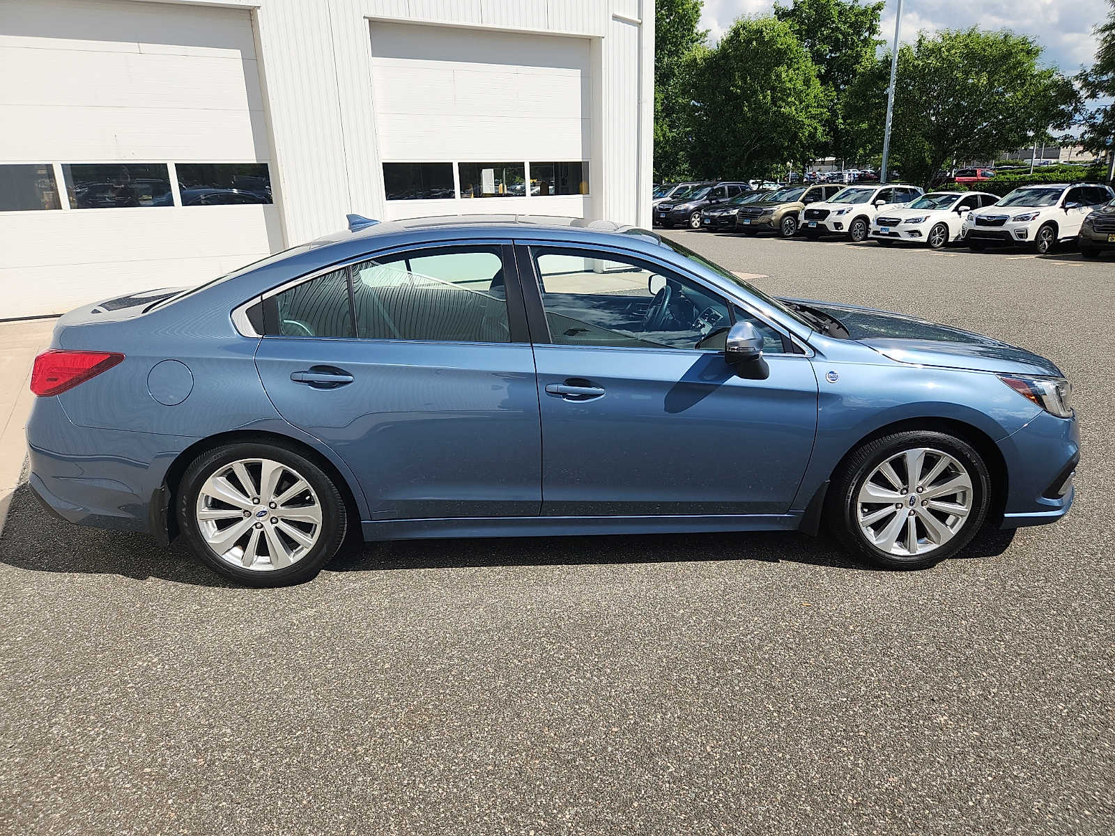 2018 Subaru Legacy Limited - Photo 7