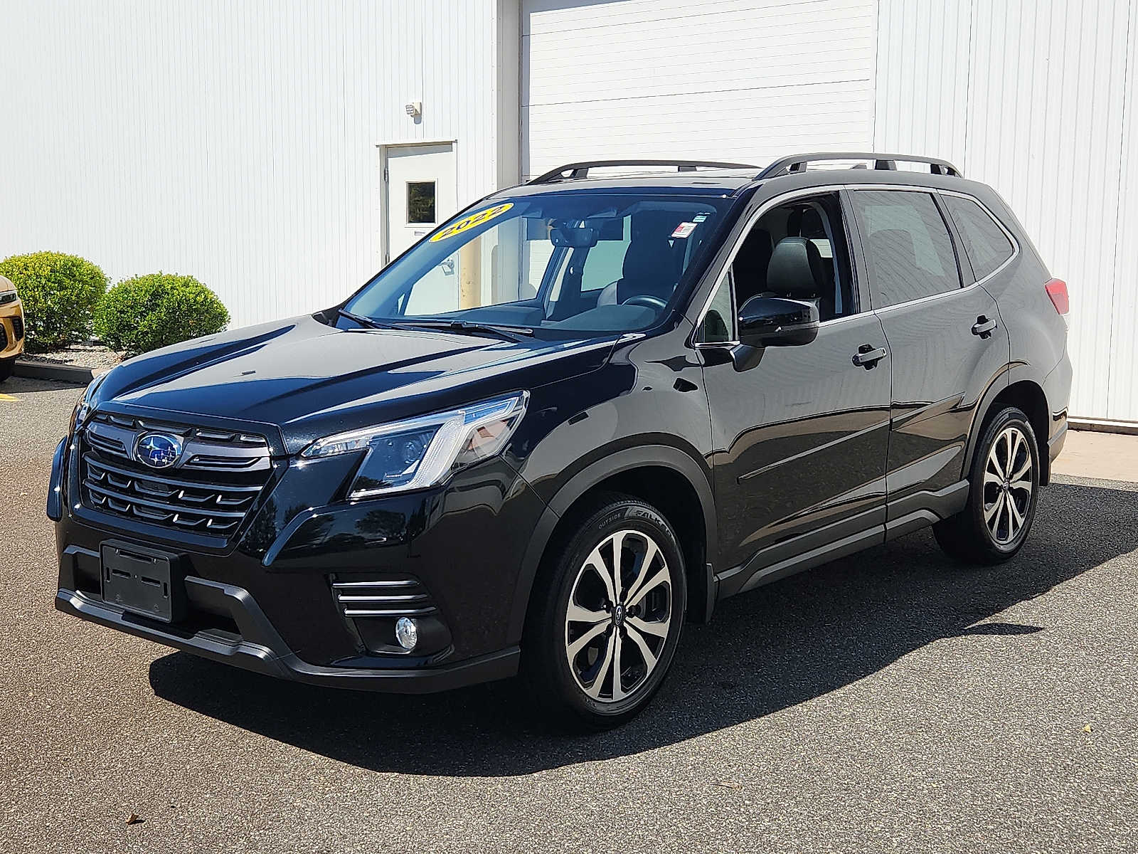 2022 Subaru Forester Limited photo 3