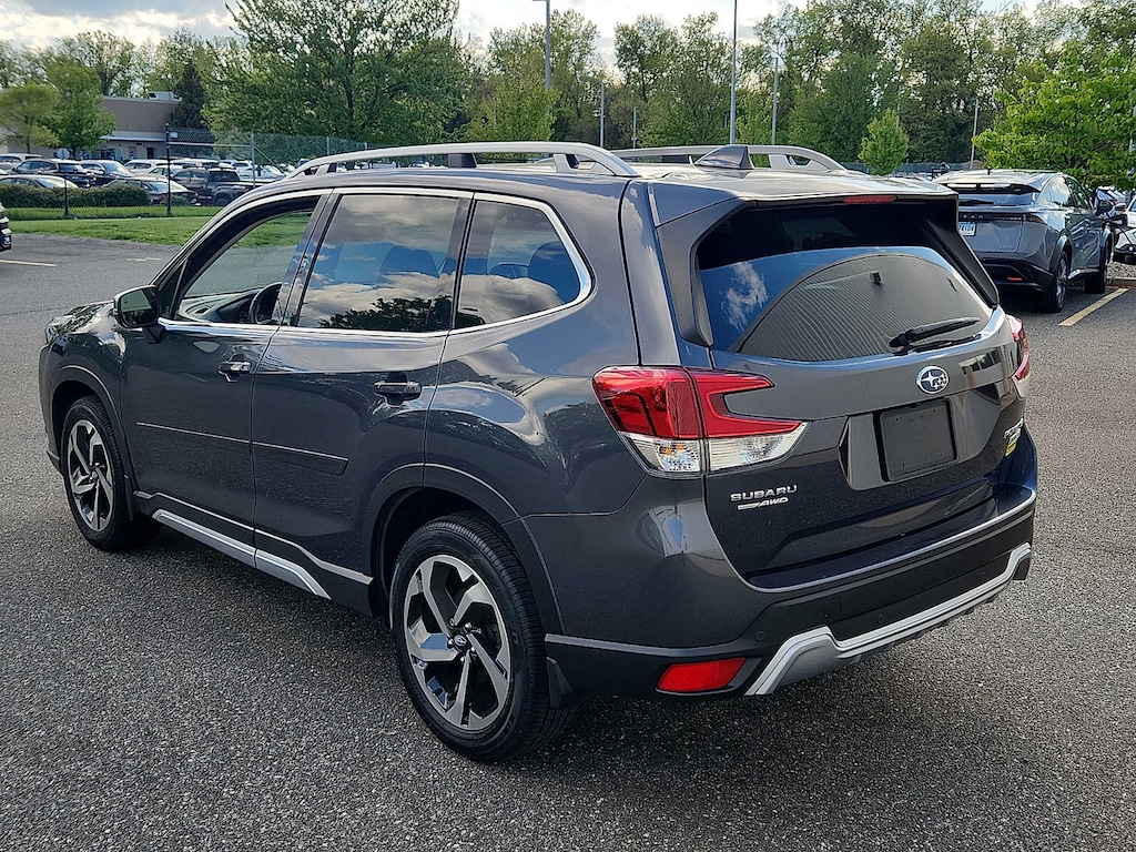 Used 2023 Subaru Forester Touring CVT