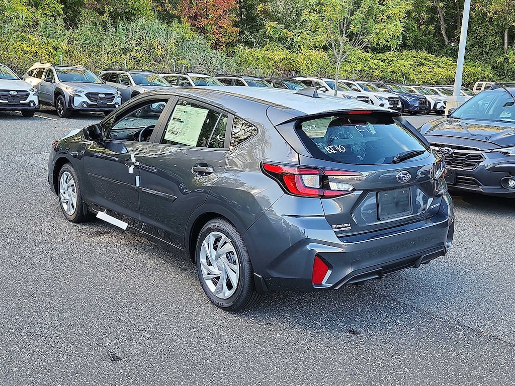 New 2025 Subaru Impreza Base 5-Door