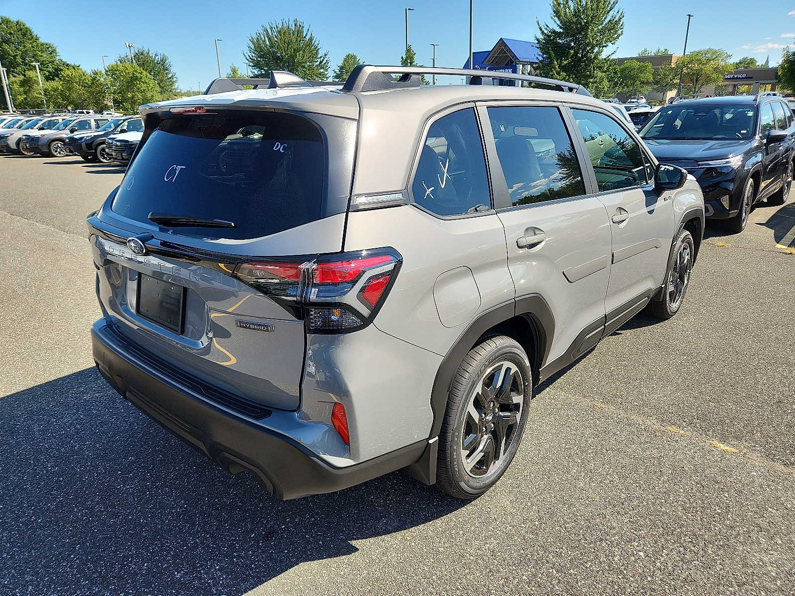 2025 Subaru Forester Premium photo 2