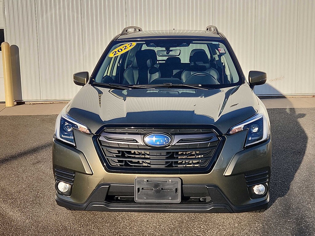 Used 2022 Subaru Forester Limited CVT