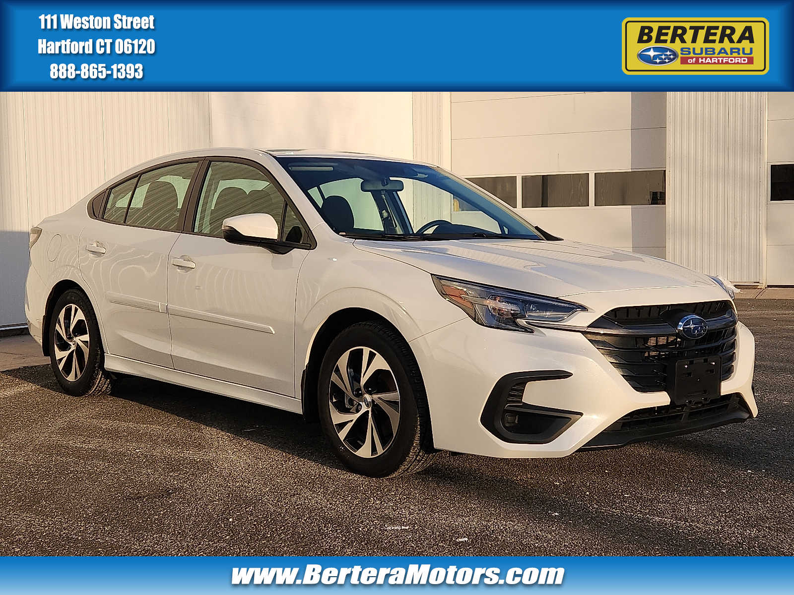 2025 Subaru Legacy Premium's photo