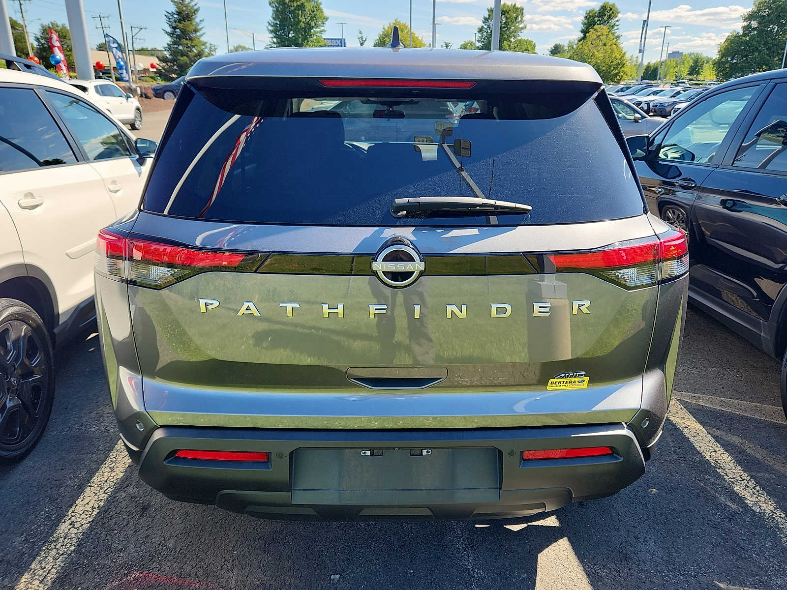 2024 Nissan Pathfinder S - Photo 5