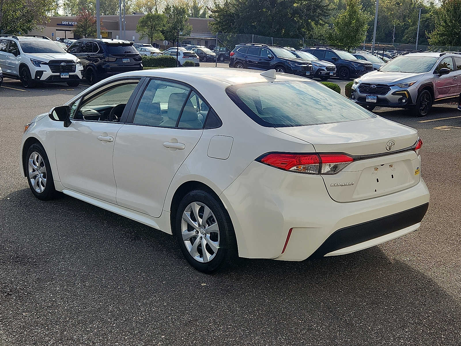 2021 Toyota Corolla LE photo 4