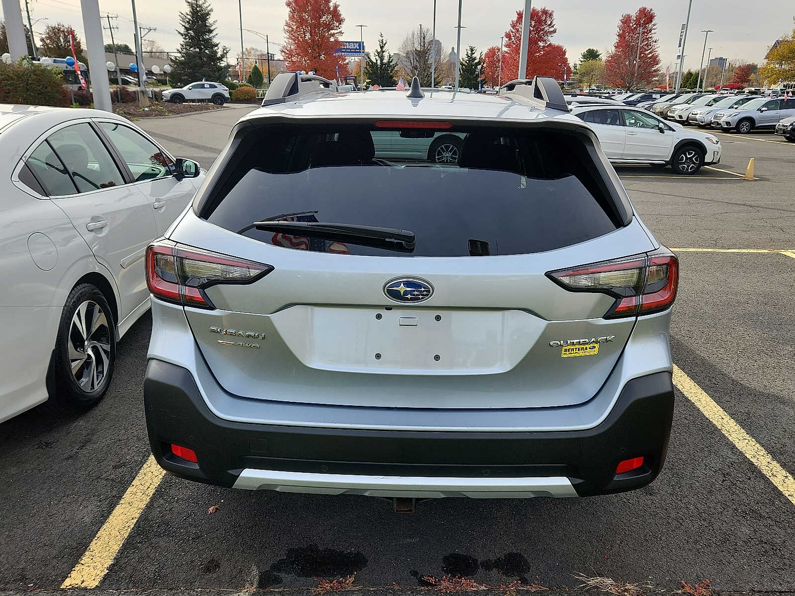 2023 Subaru Outback Limited photo 4