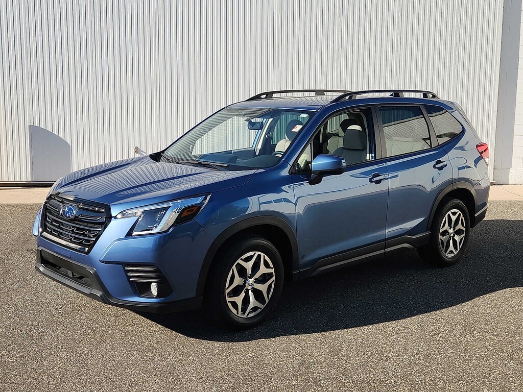 Used 2022 Subaru Forester Premium CVT