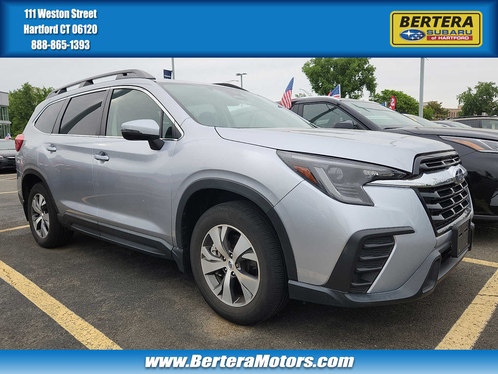 2023 Subaru Ascent Premium 7 Passenger's photo