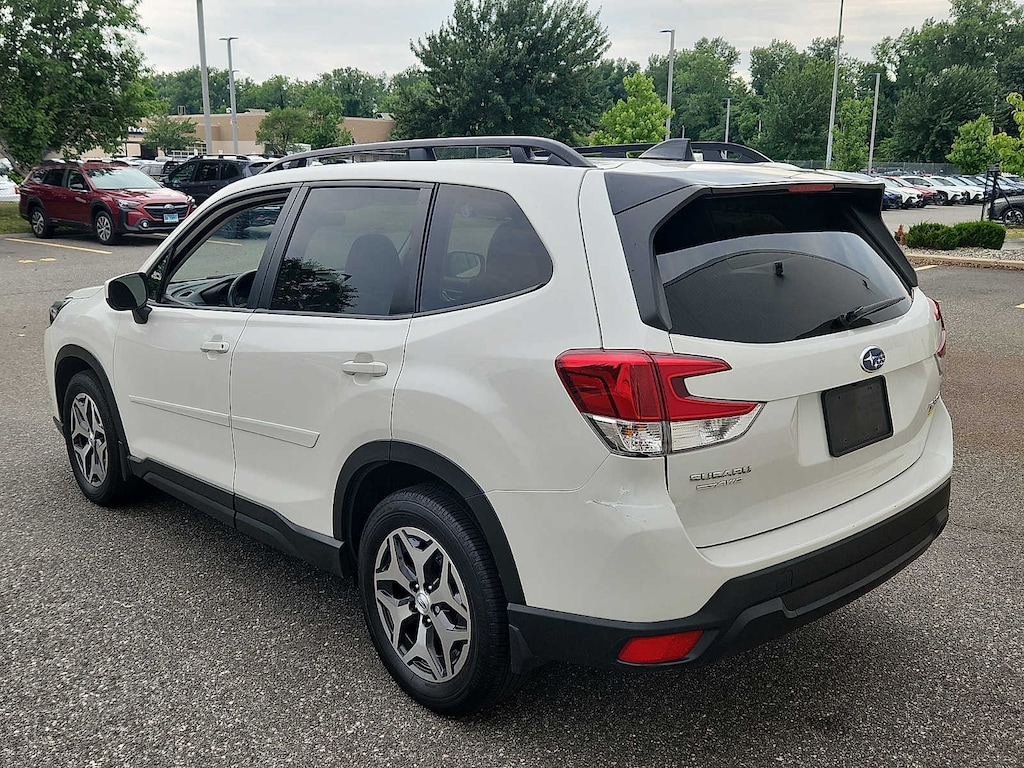 Used 2024 Subaru Forester Premium AWD