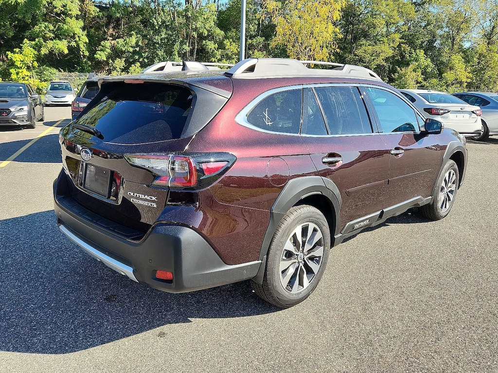 New 2025 Subaru Outback Touring XT SUV