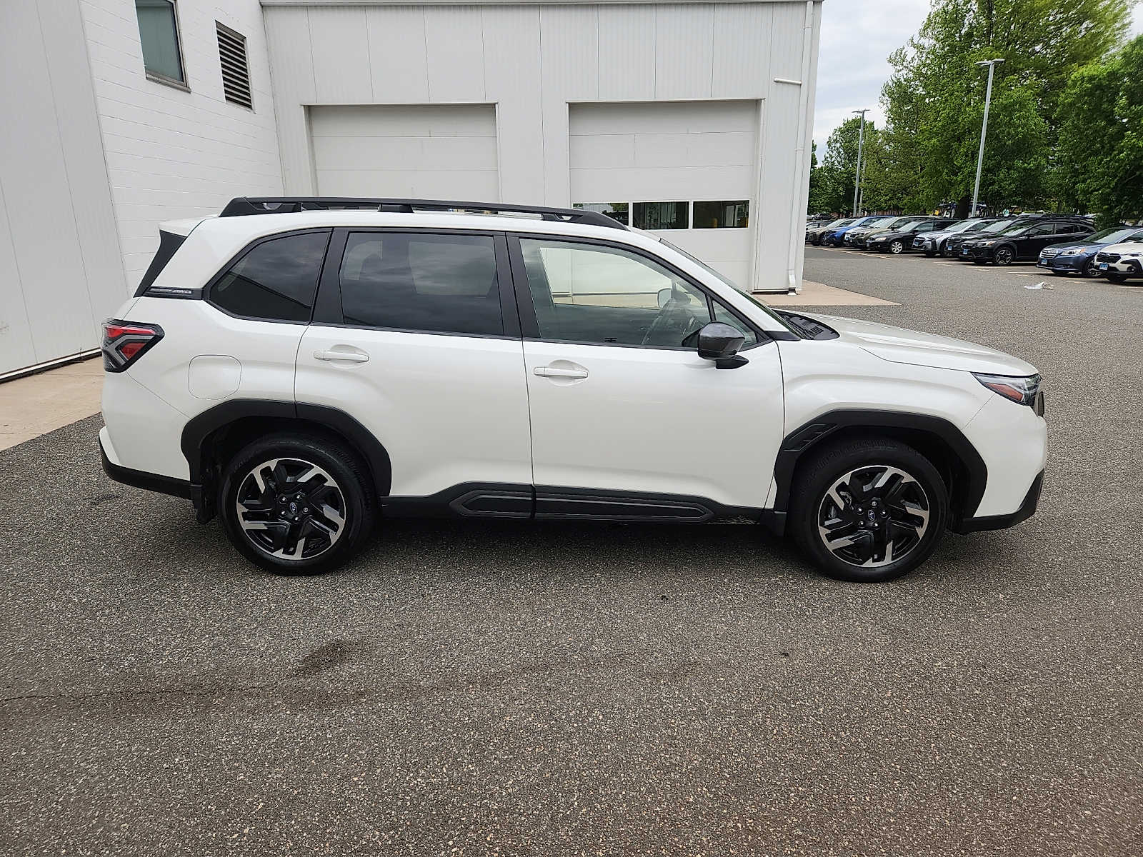 2025 Subaru Forester Limited - Photo 7