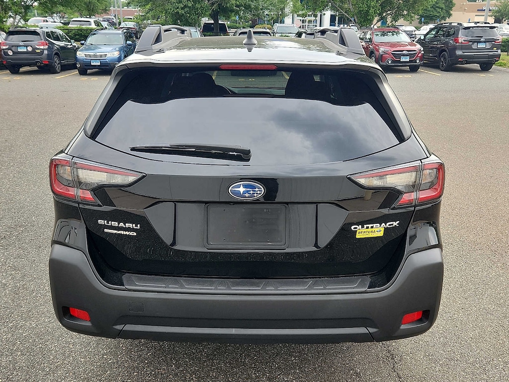 Used 2024 Subaru Outback Premium AWD