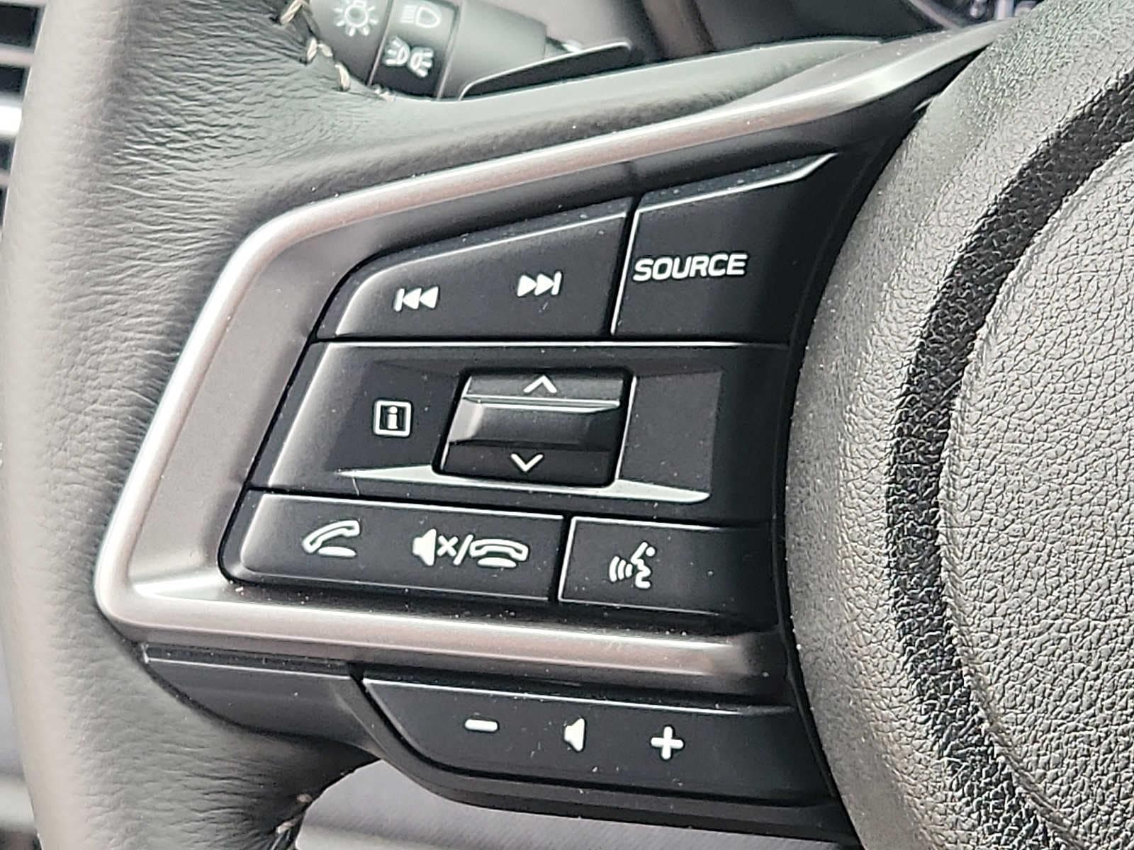 2025 Subaru Outback Premium - Photo 20
