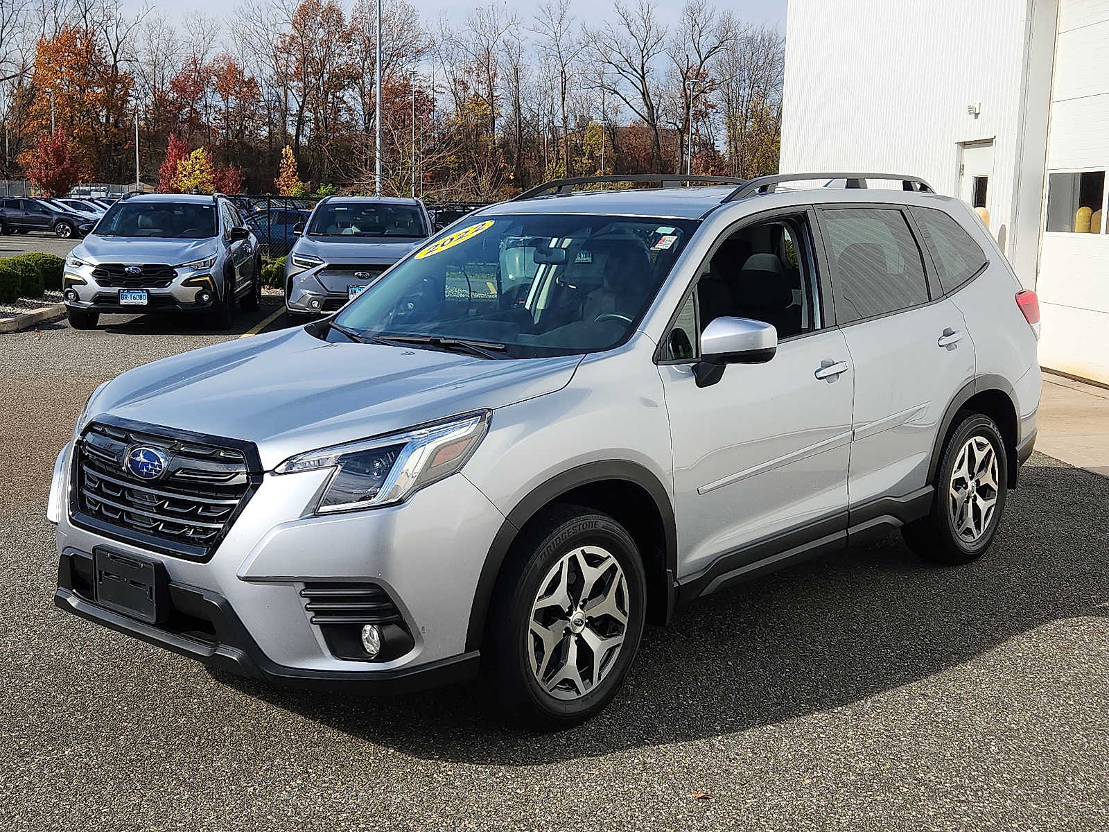 2022 Subaru Forester Premium photo 2