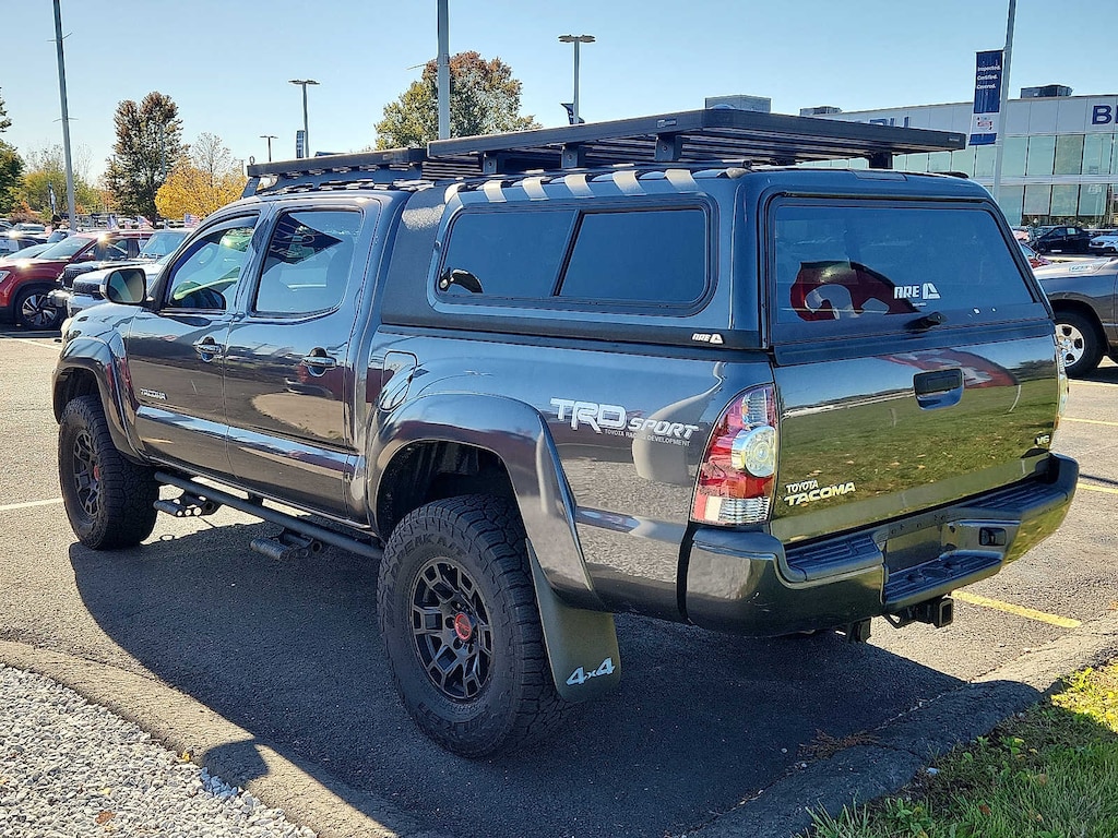 Used 2014 Toyota Tacoma 4WD Double Cab V6 AT 4WD Double Cab V6 AT