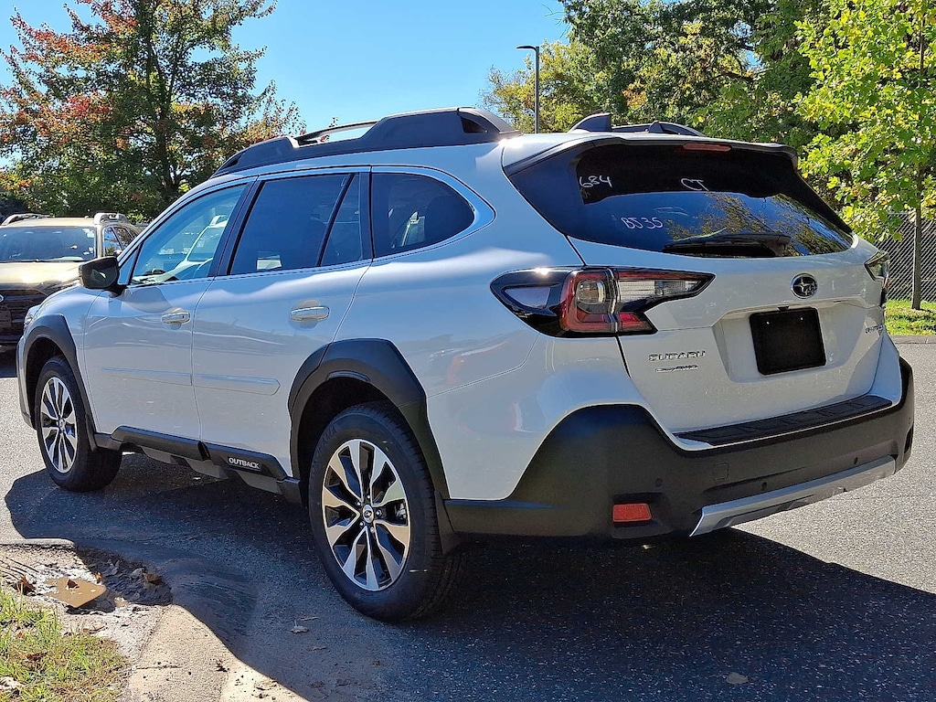 New 2025 Subaru Outback Limited SUV
