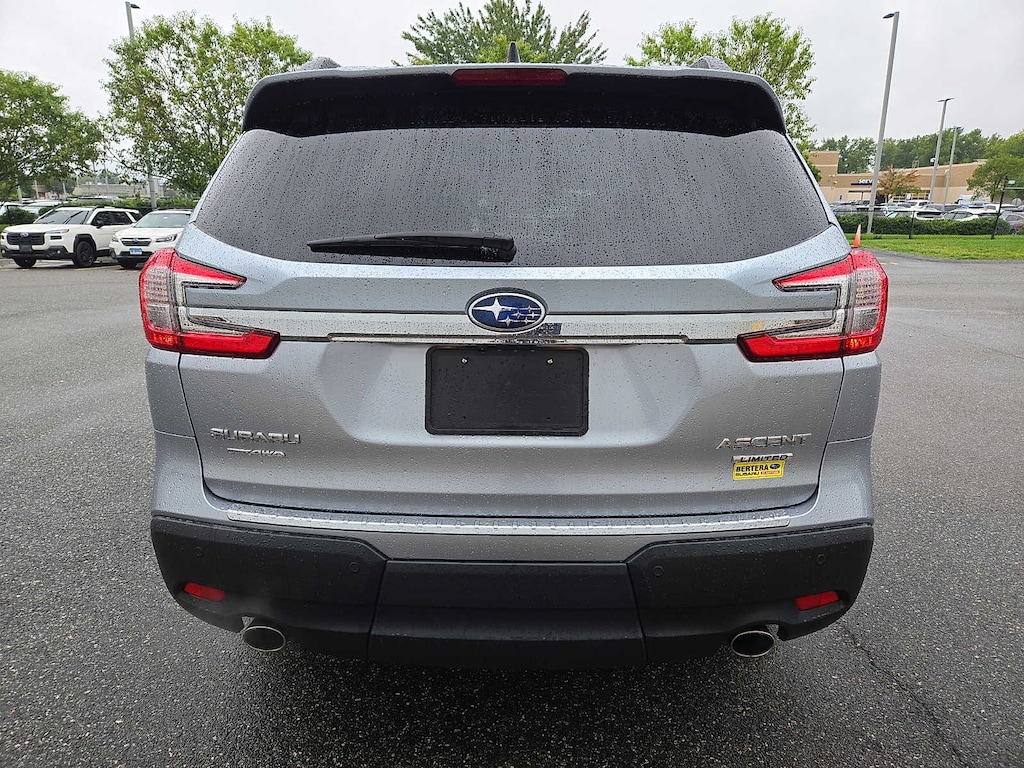 Used 2025 Subaru Ascent Limited 7-Passenger