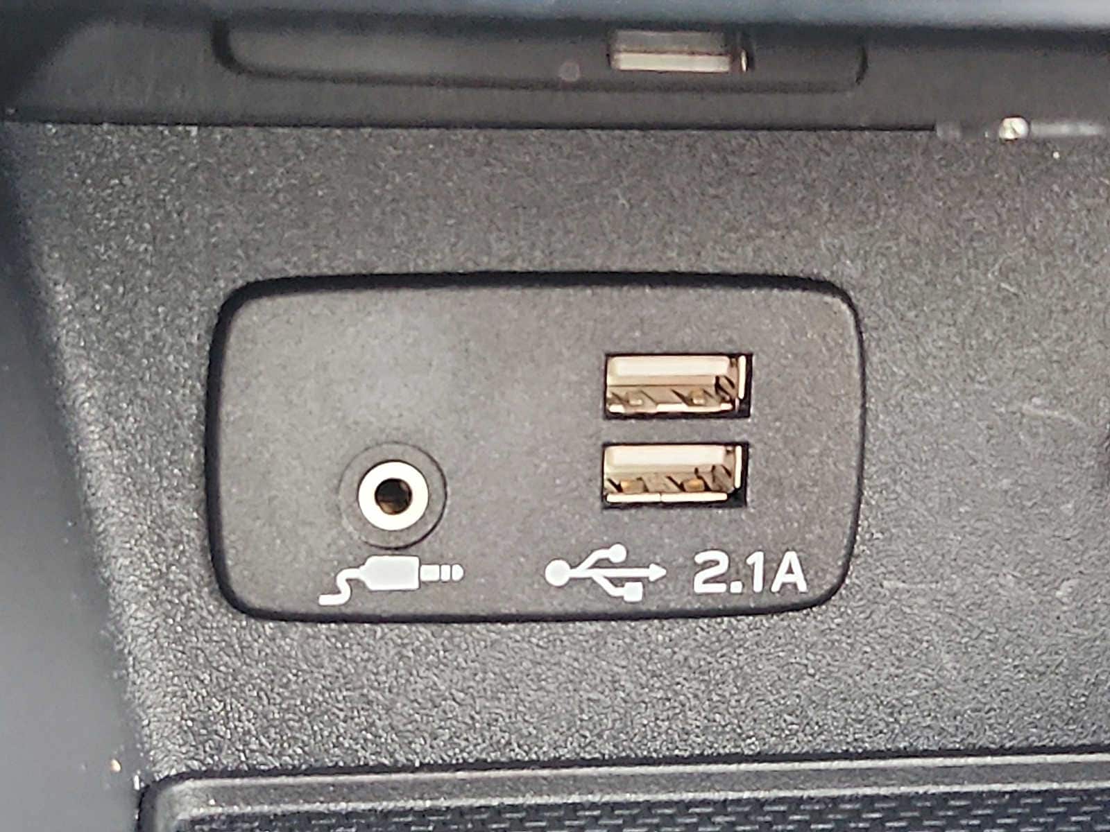 2023 Subaru Forester Premium - Photo 24