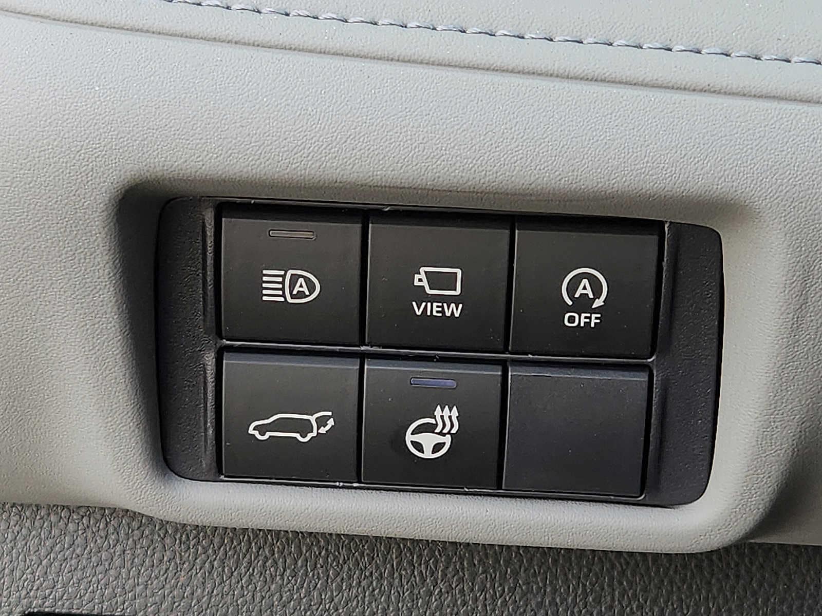 2026 Toyota Highlander Platinum - Photo 26