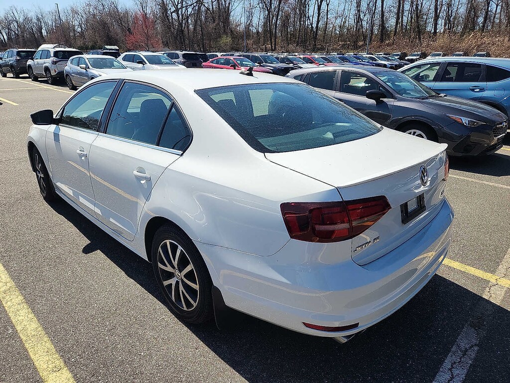 Used 2017 Volkswagen Jetta 1.4T SE Manual