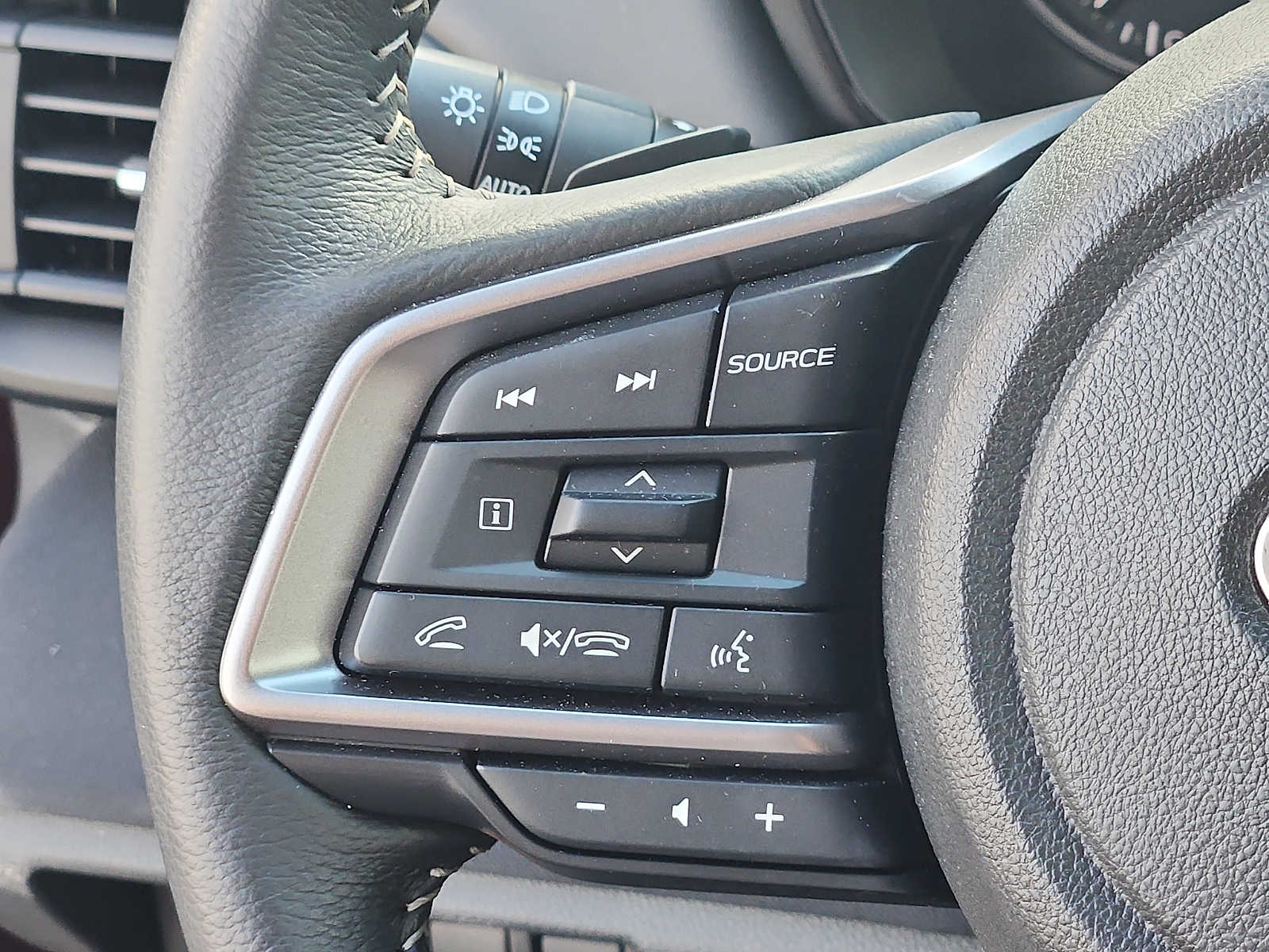 2025 Subaru Legacy Premium - Photo 20