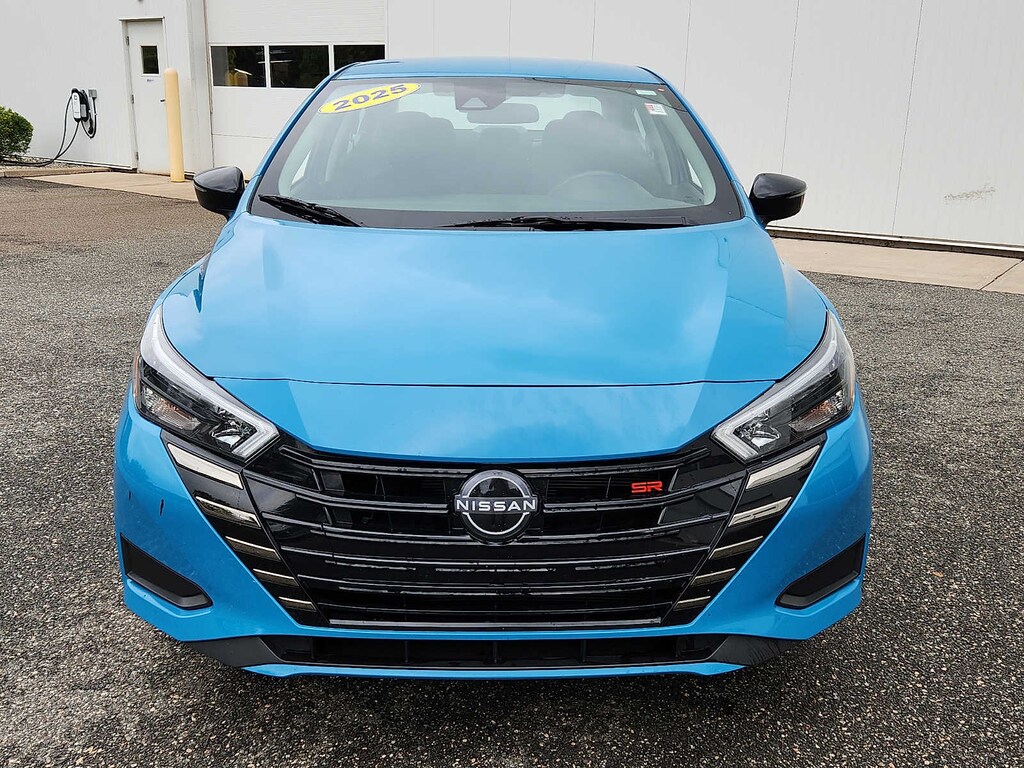 Used 2025 Nissan Versa SR CVT