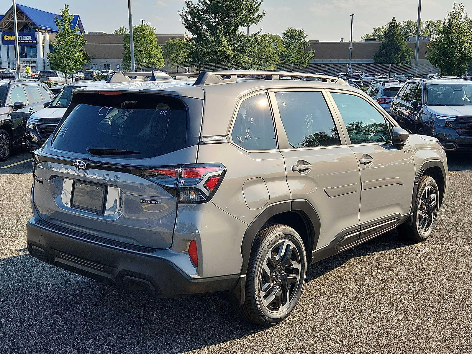 2025 Subaru Forester Premium photo 4