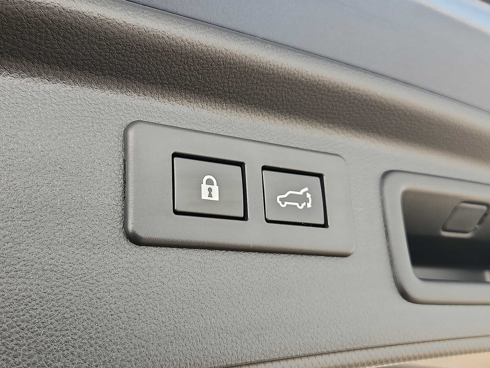 2022 Subaru Forester Premium - Photo 30