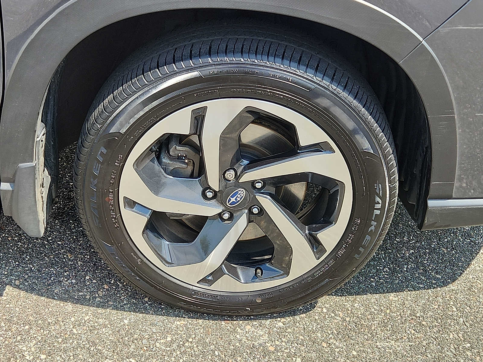 2024 Subaru Forester Touring - Photo 8