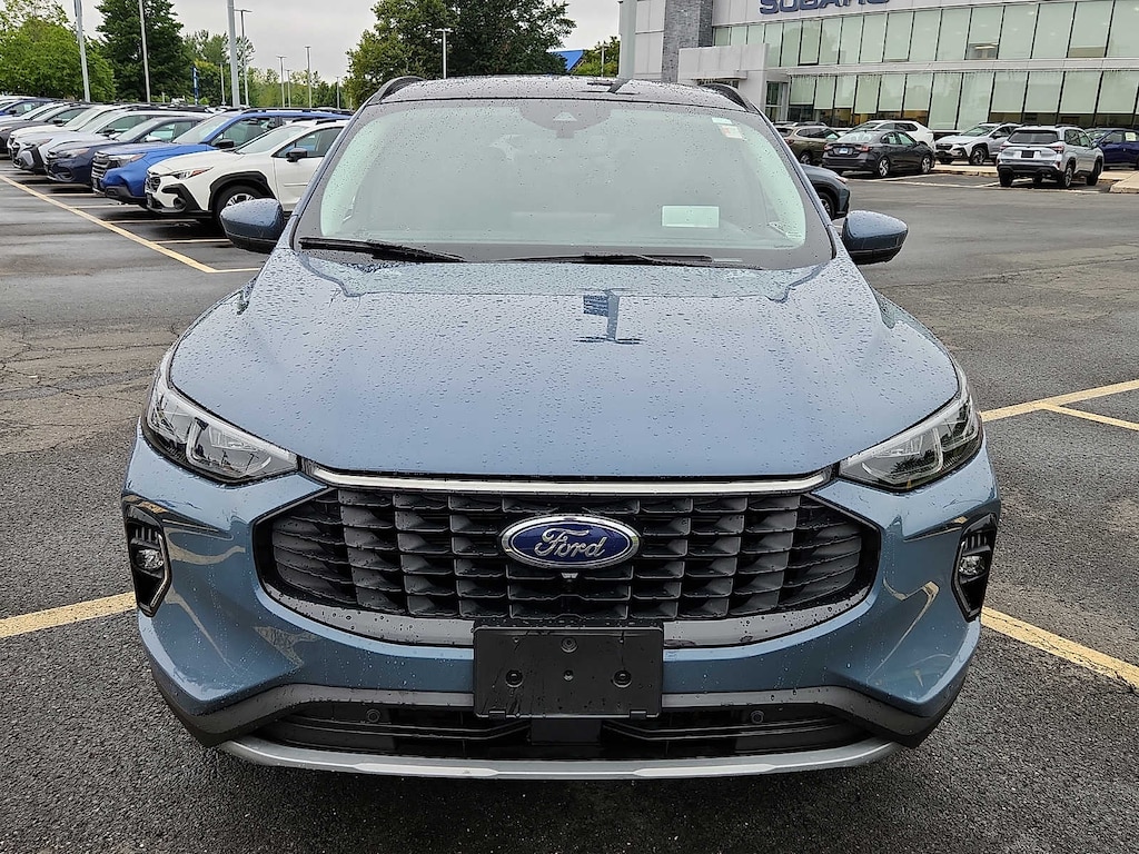 Used 2023 Ford Escape Platinum AWD