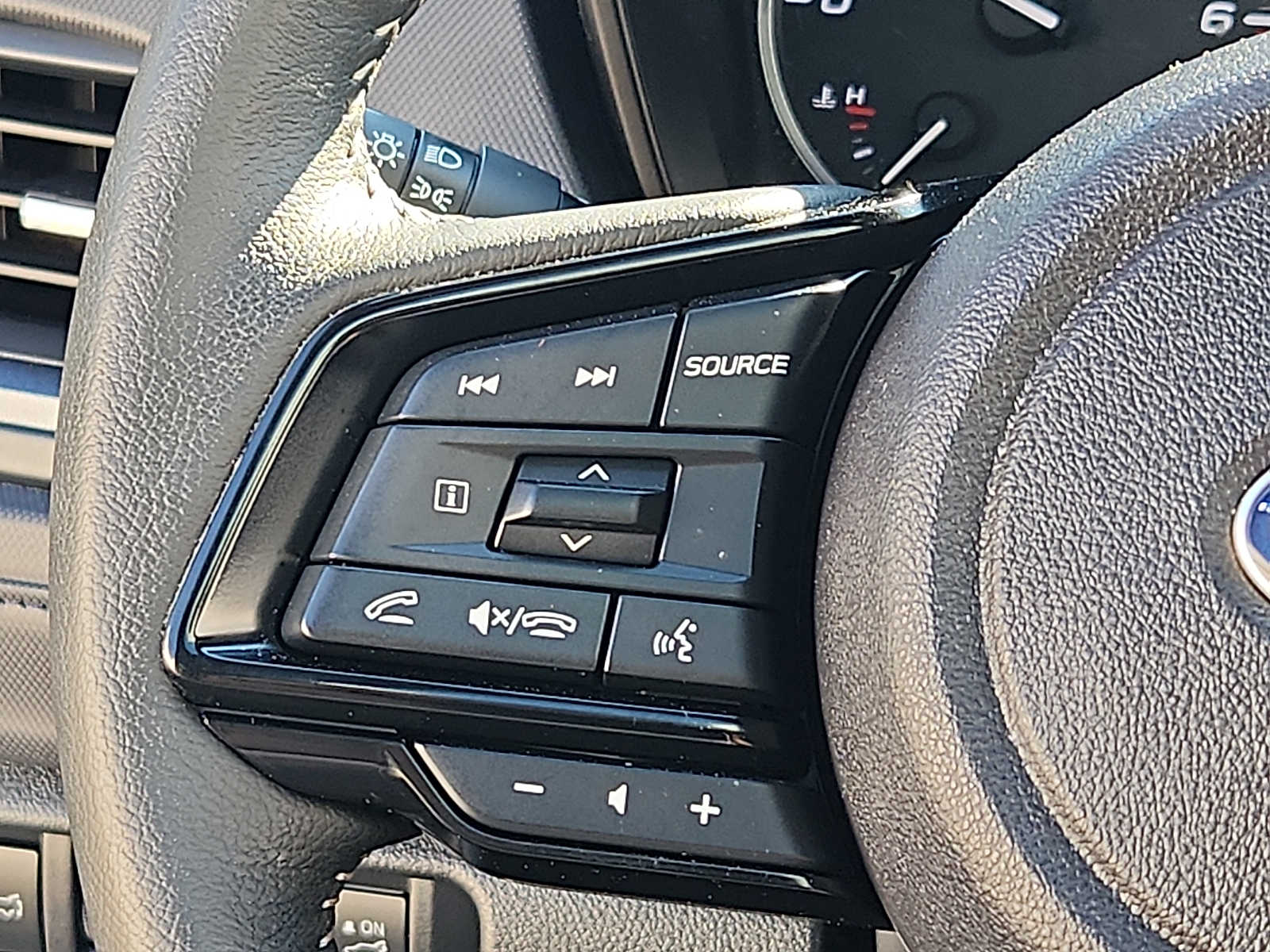 2025 Subaru Forester Premium - Photo 21