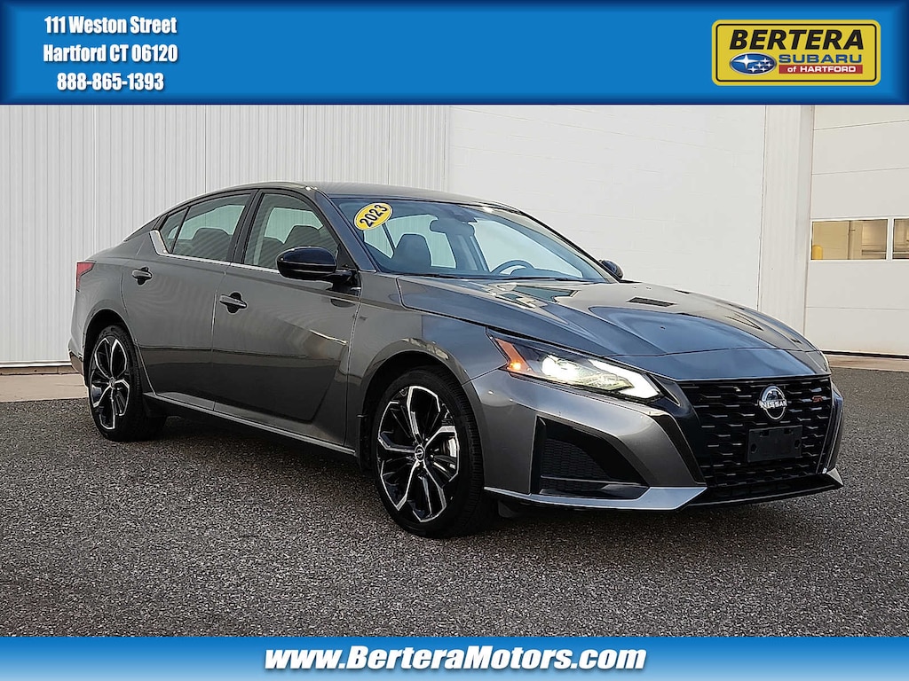 Used 2023 Nissan Altima 2.5 SR AWD Sedan