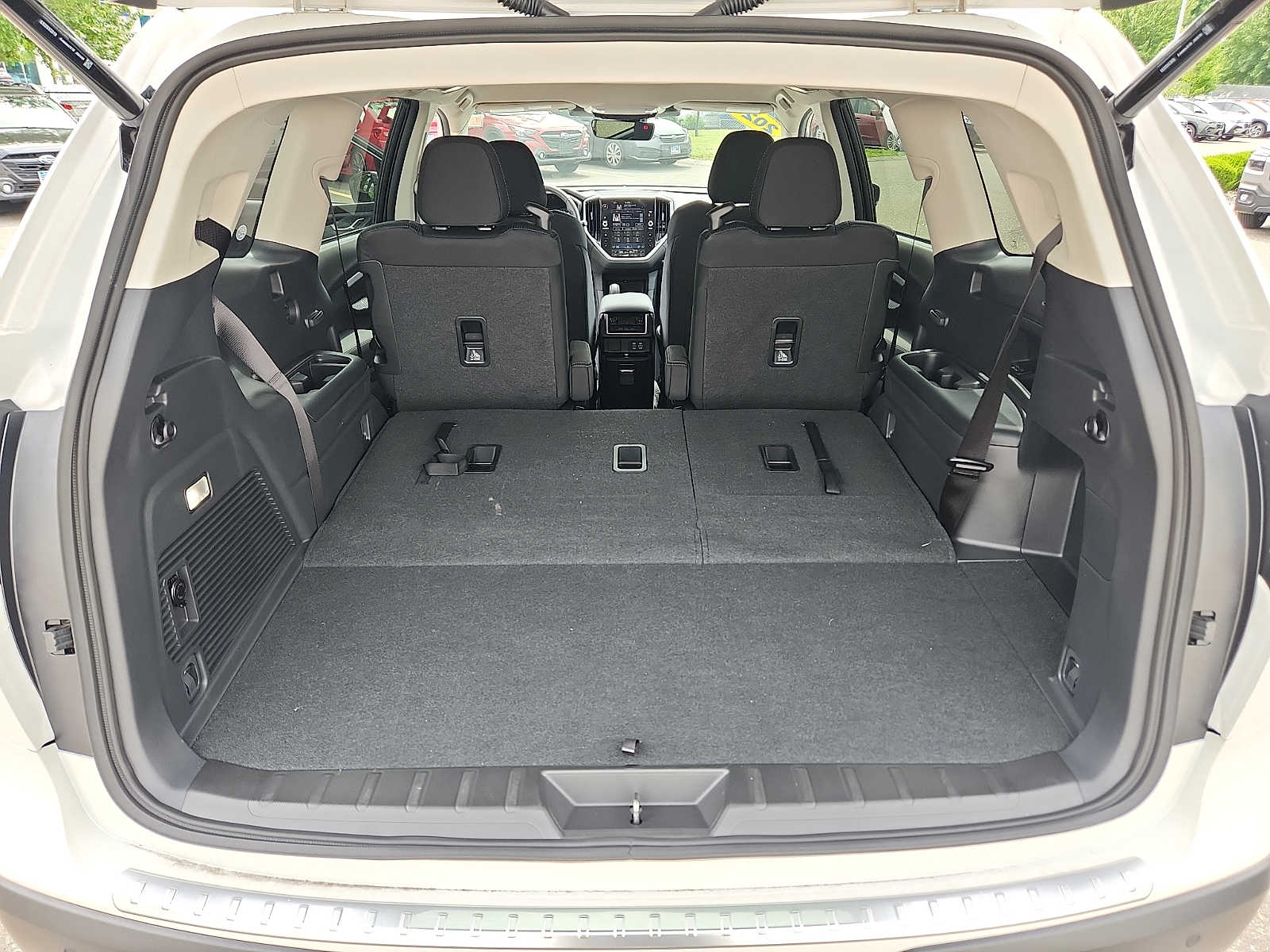 2025 Subaru Ascent Premium - Photo 27