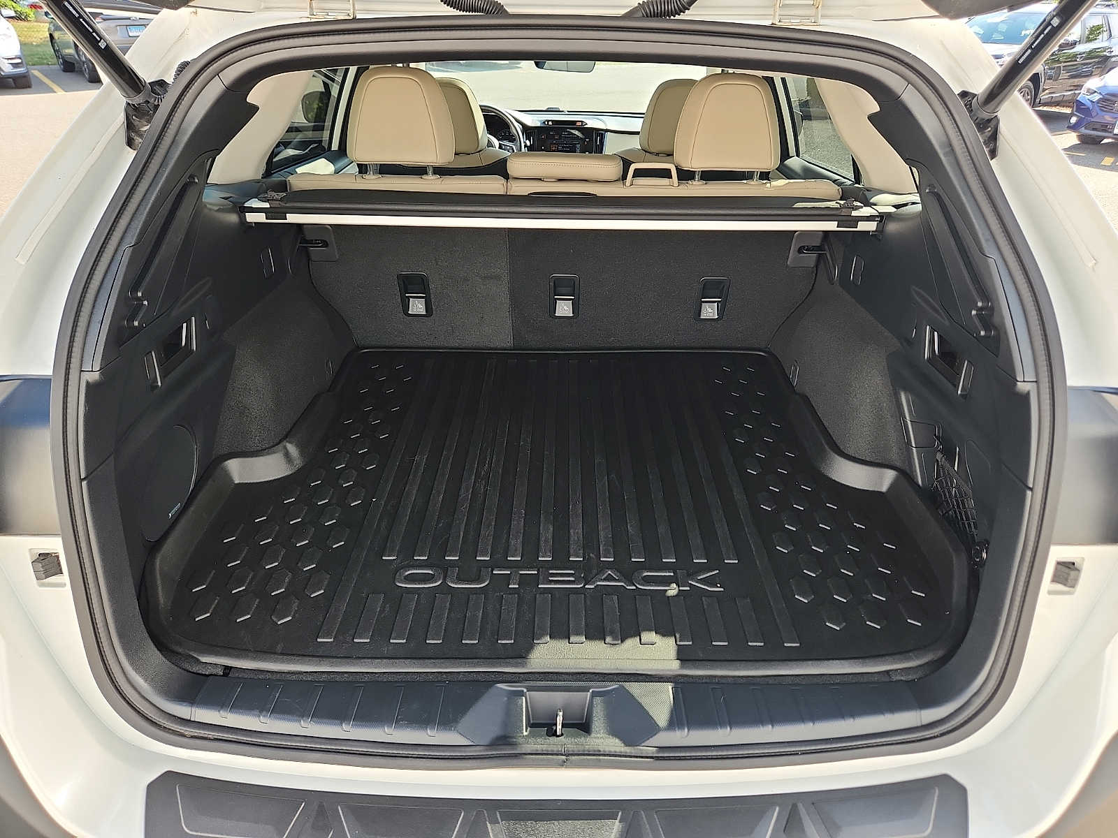 2025 Subaru Outback Limited - Photo 27