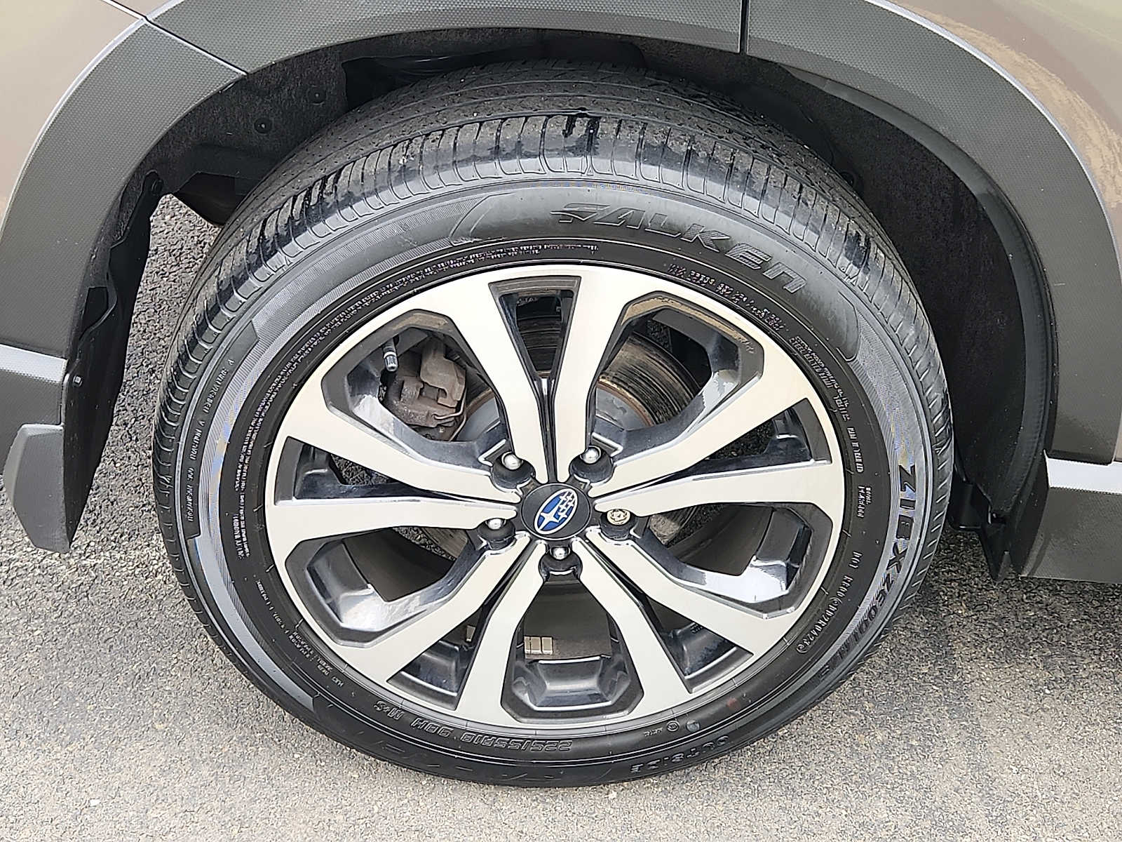 2023 Subaru Forester Limited - Photo 7