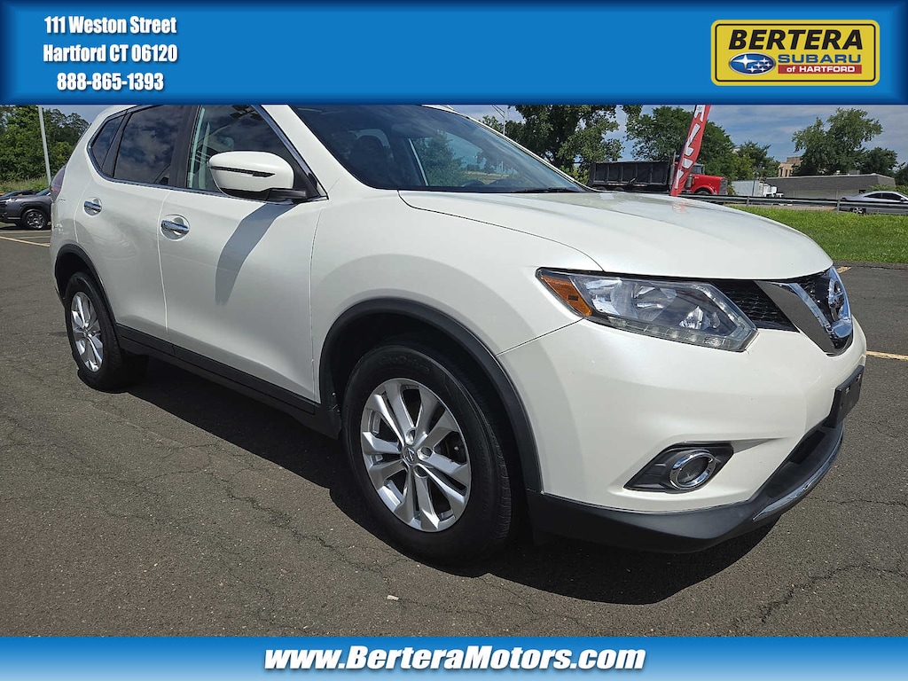 Used 2016 Nissan Rogue SV AWD