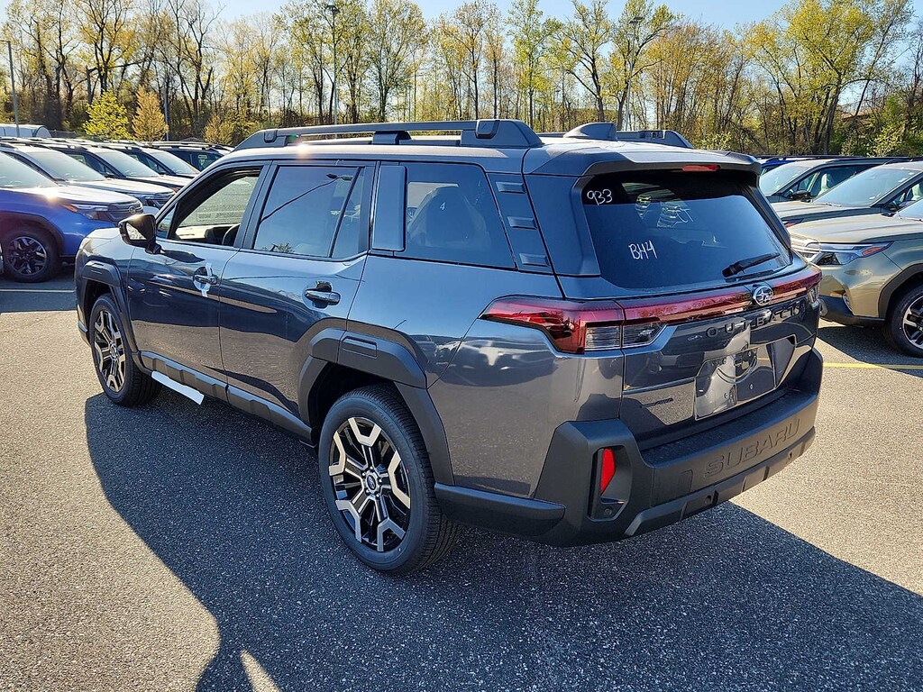 New 2026 Subaru Outback Touring XT SUV