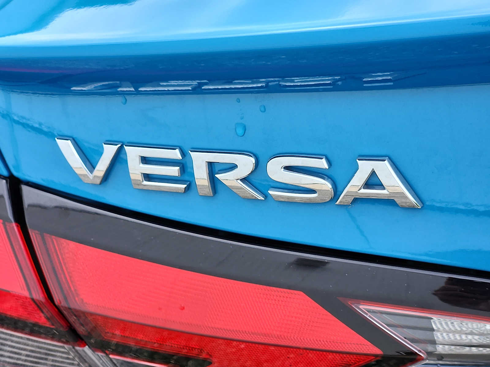 2025 Nissan Versa Sedan SR - Photo 27