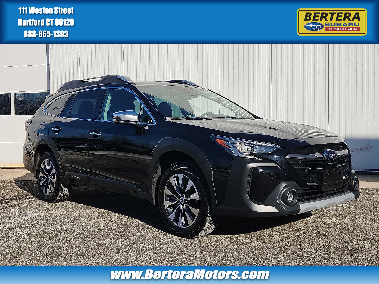 2023 Subaru Outback Touring's photo