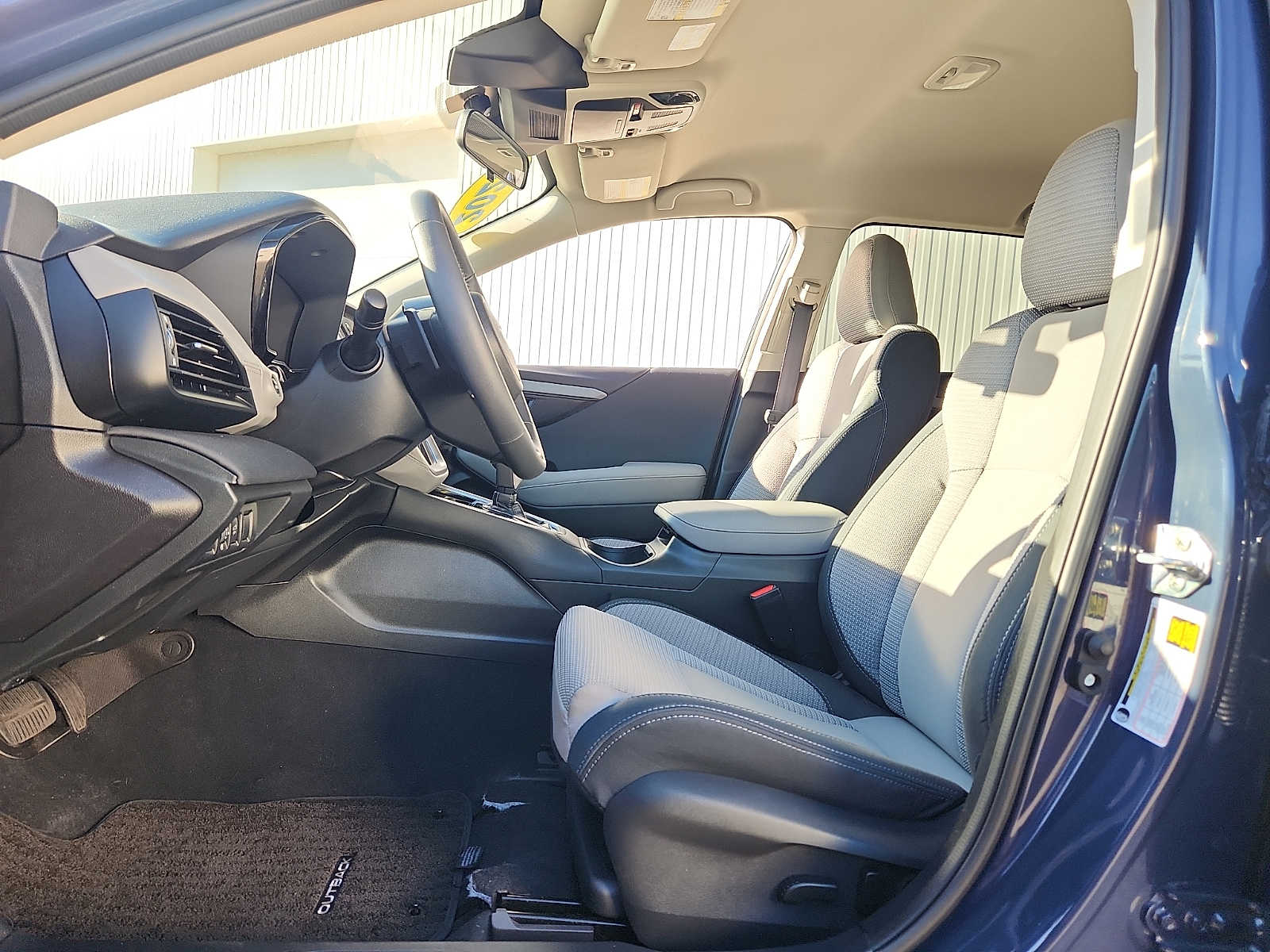 2025 Subaru Outback Premium - Photo 13