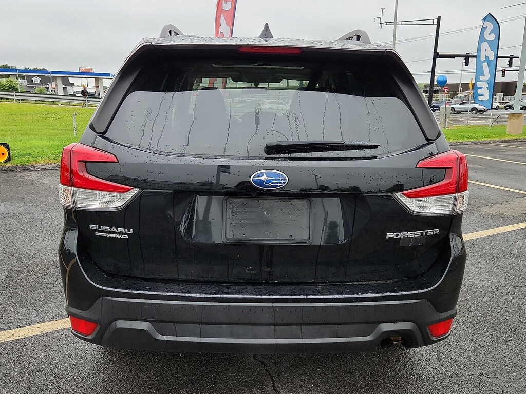 Used 2024 Subaru Forester Premium AWD