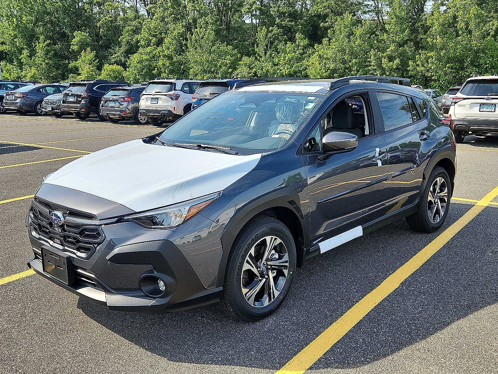 2025 Subaru Crosstrek Premium photo 2