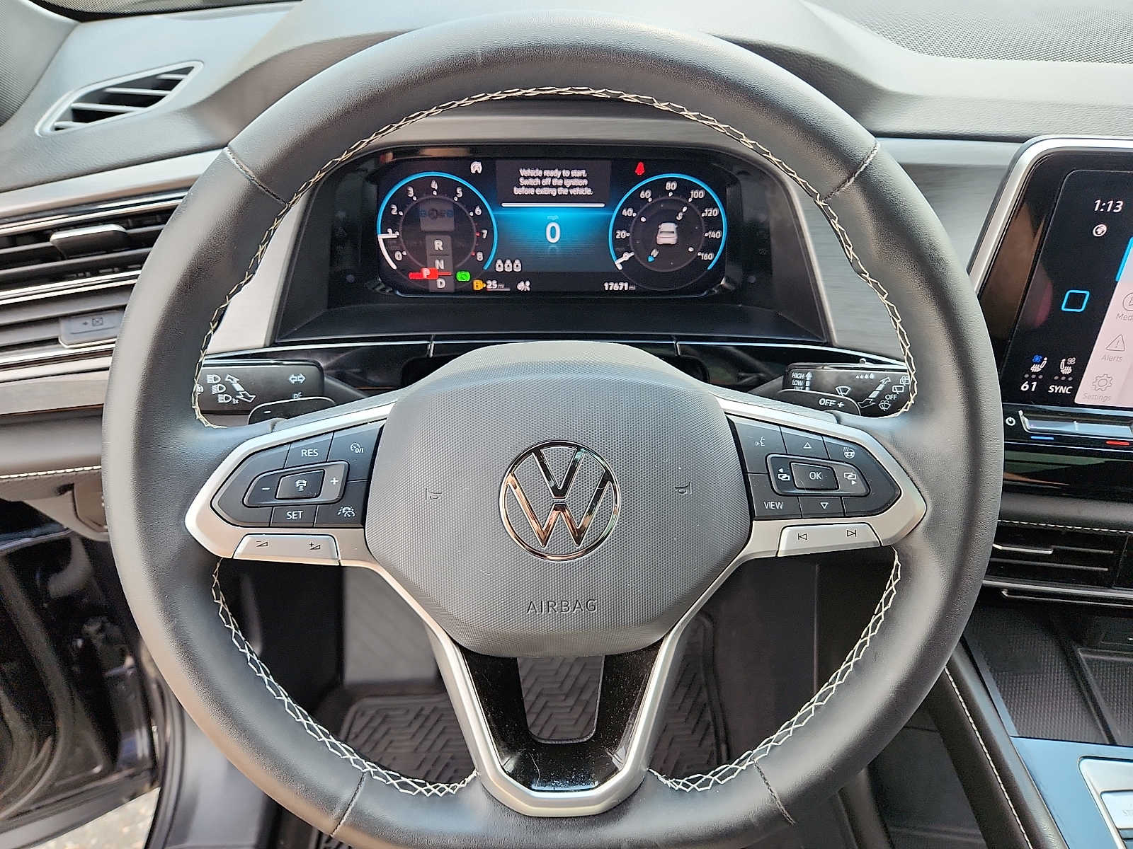 2024 Volkswagen Atlas Cross Sport SE w/Tech - Photo 20