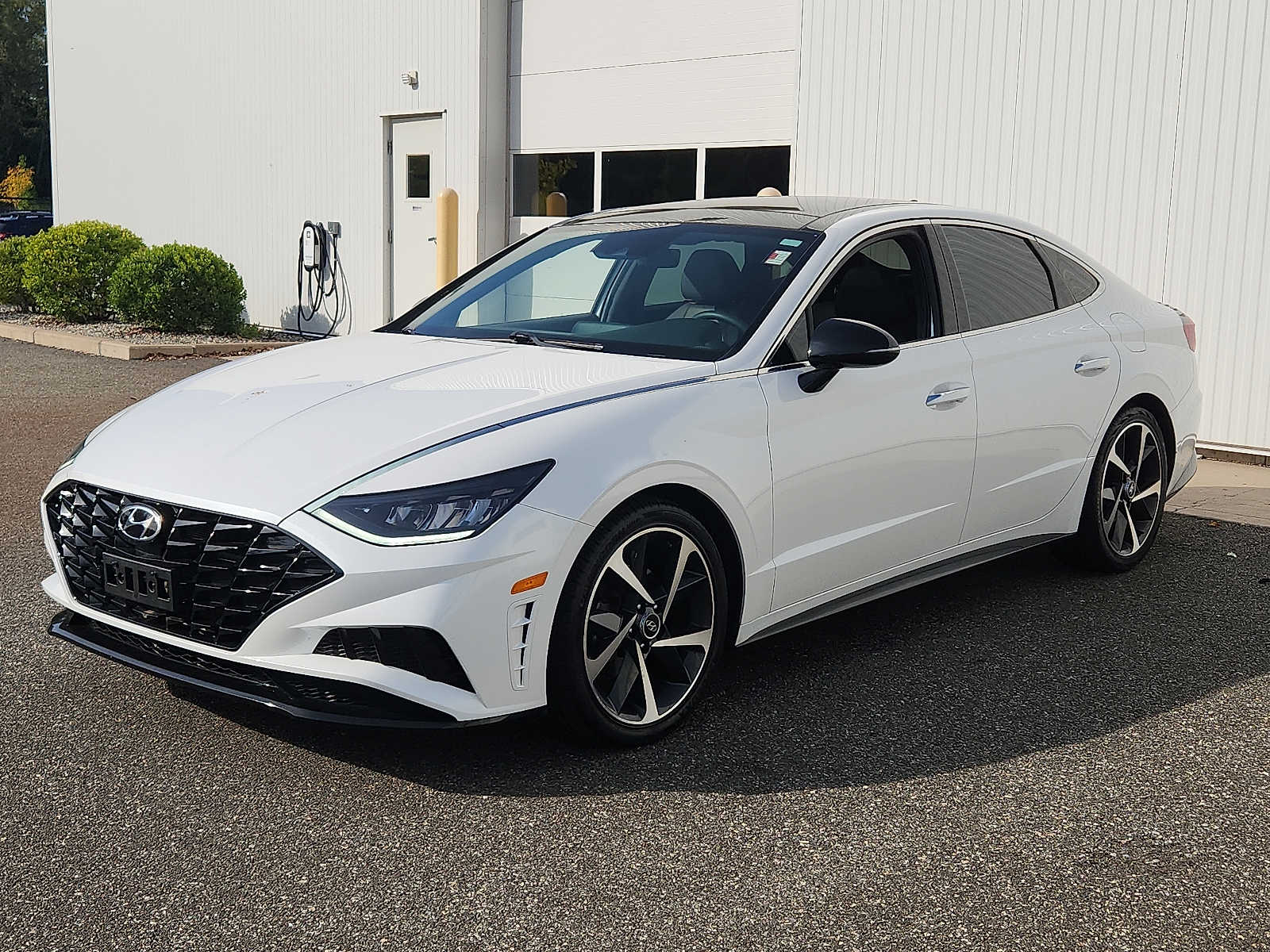 2022 Hyundai Sonata SEL Plus photo 3