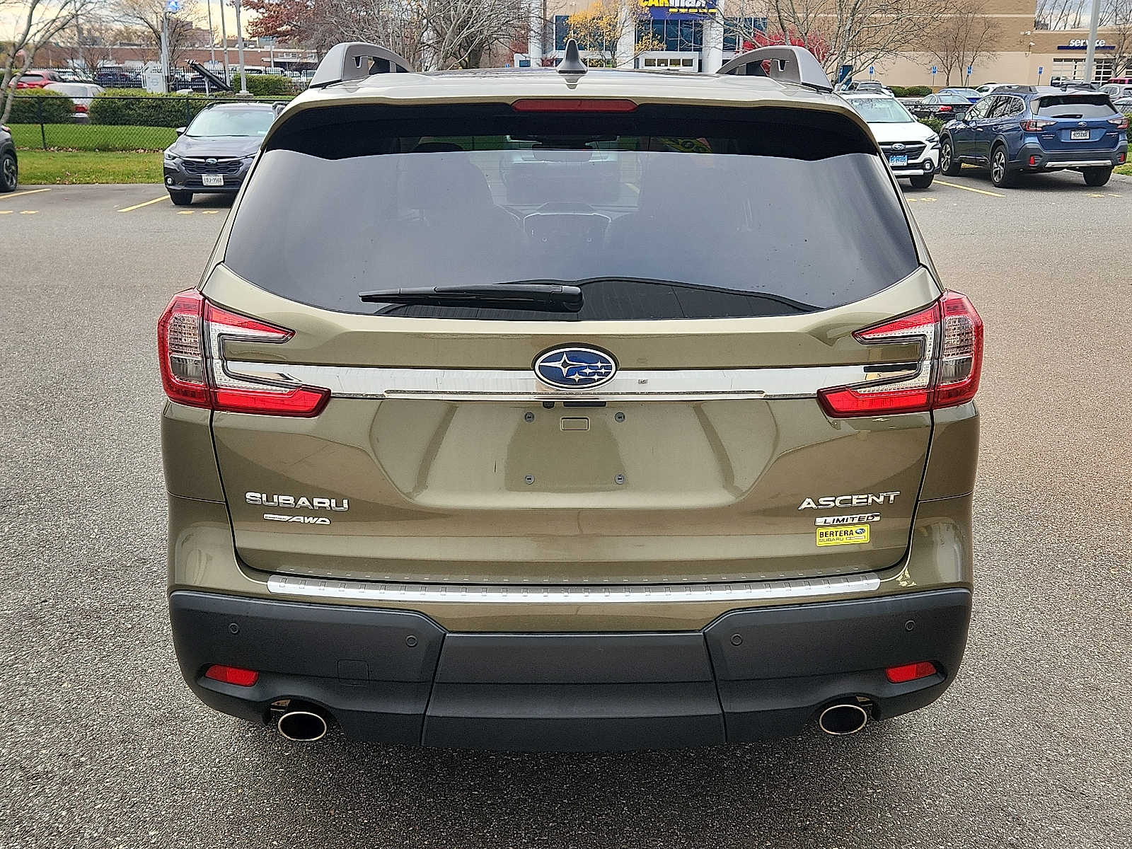 2023 Subaru Ascent Limited photo 4