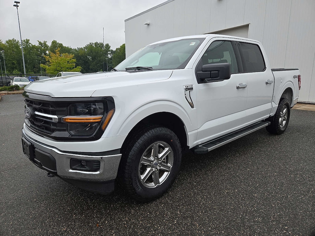 Used 2025 Ford F-150 XLT 4WD Supercrew 5.5 Box 4WD SuperCrew 5.5 Box