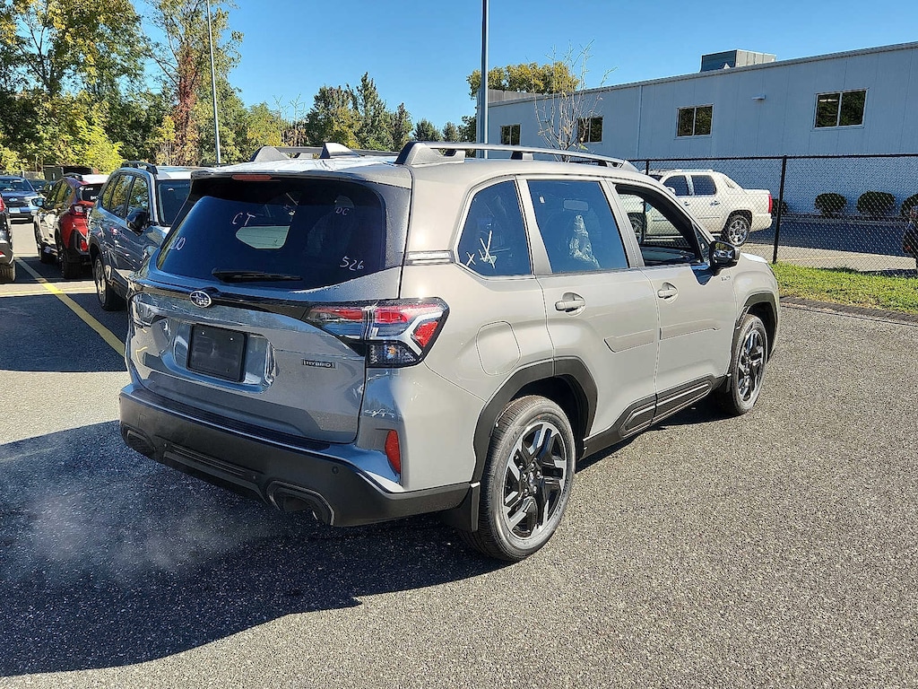New 2025 Subaru Forester Hybrid Limited SUV