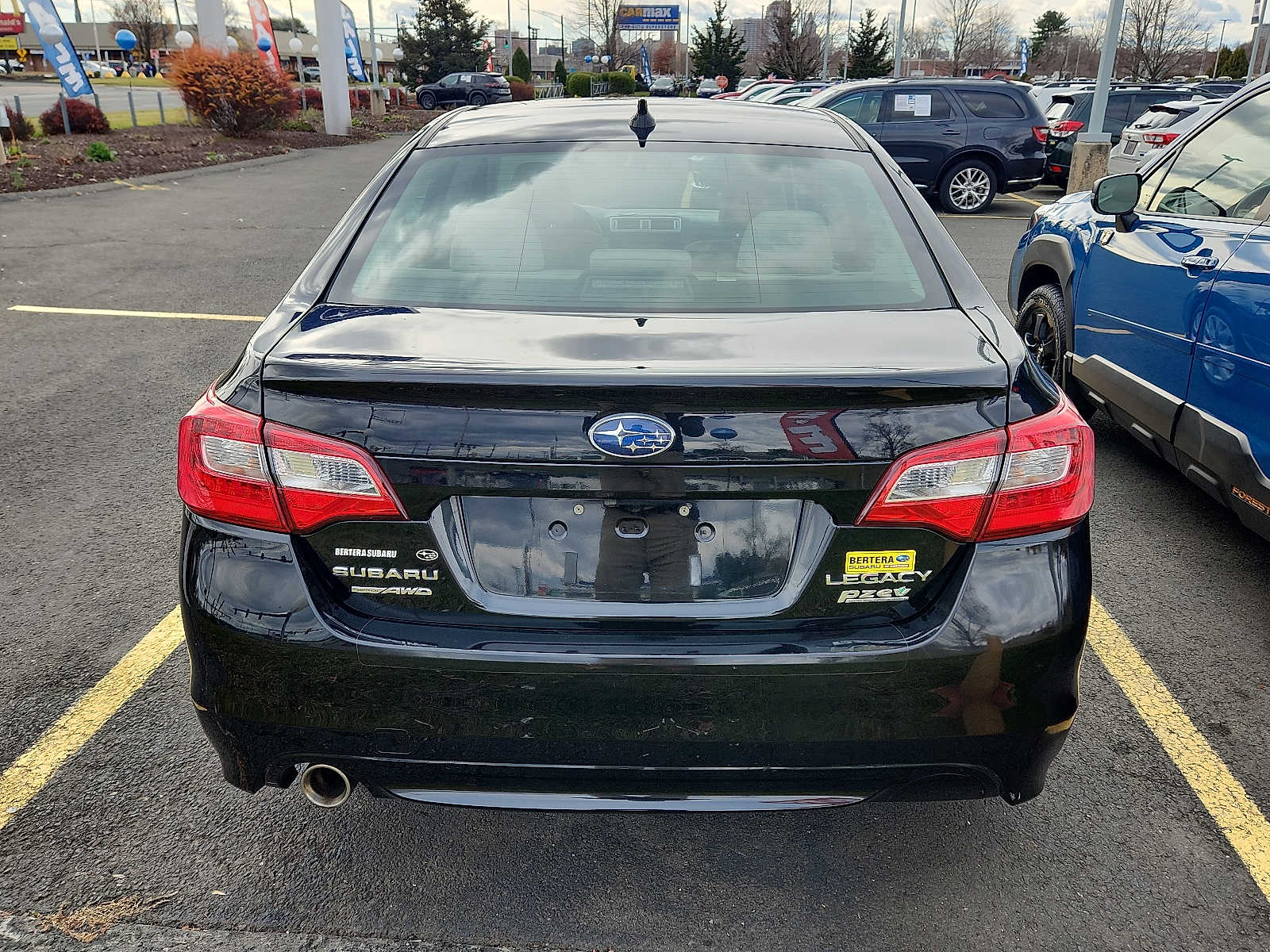 2016 Subaru Legacy 2.5i Premium photo 4