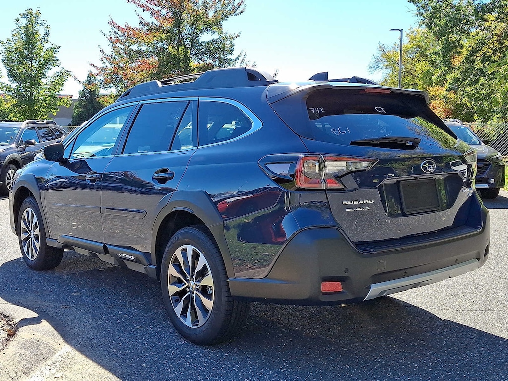New 2025 Subaru Outback Limited XT SUV